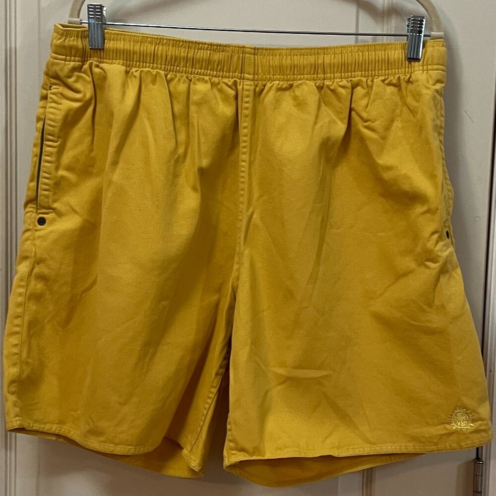 The Territory Ahead Men's Size XL 100% Cotton Shorts. Yellow.